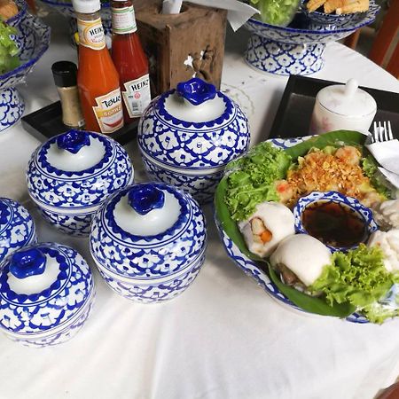 Baan Sithepaban Guesthouse Пхитсанулок Экстерьер фото