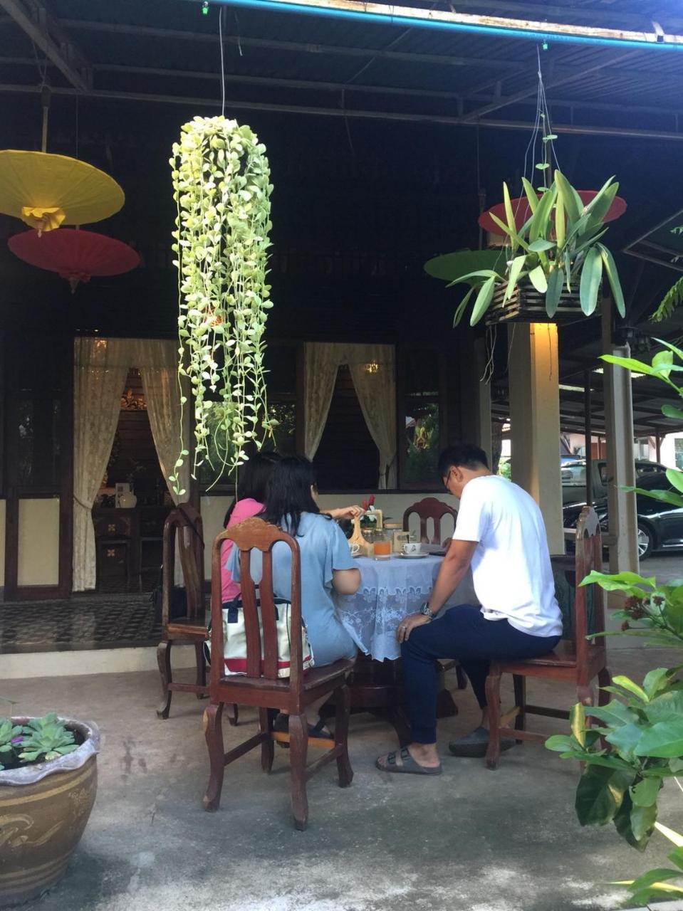 Baan Sithepaban Guesthouse Пхитсанулок Экстерьер фото