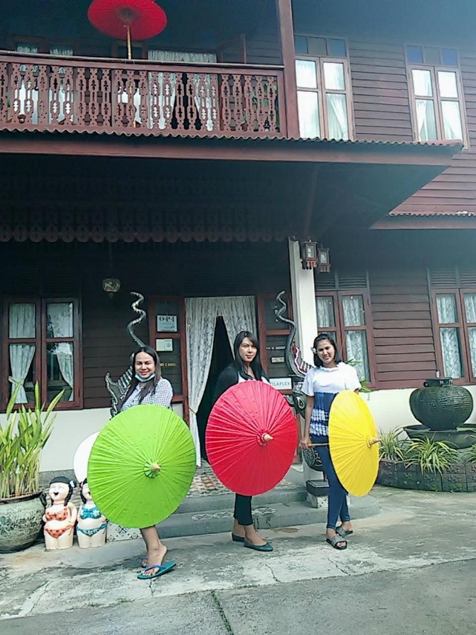 Baan Sithepaban Guesthouse Пхитсанулок Экстерьер фото