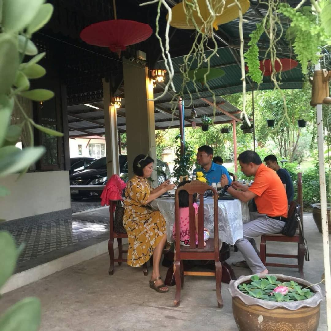 Baan Sithepaban Guesthouse Пхитсанулок Экстерьер фото
